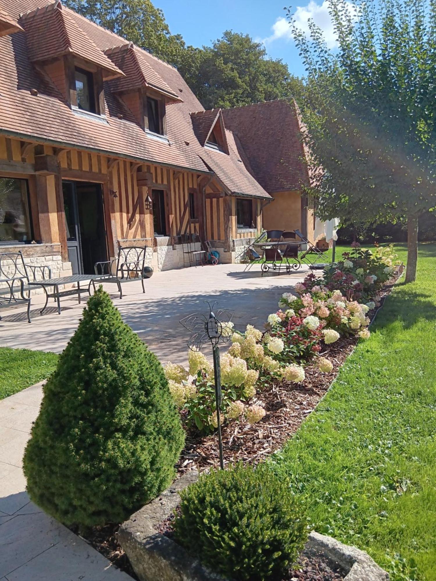Le Clos Joly 14 Saint-Gatien-des-Bois Luaran gambar